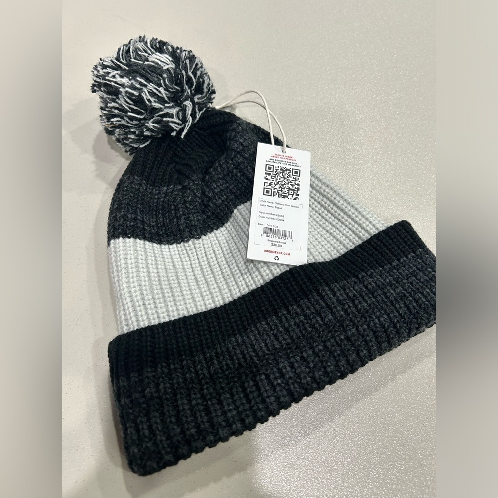 Obermeyer Men's Oakland Pom Beanie Black White Hat Foldover Cuff Acrylic NWT